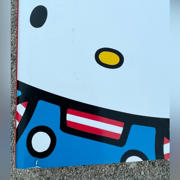 “Small Gift, Celebrating 50 Years of Sanrio” Book - Picture 3 of 3